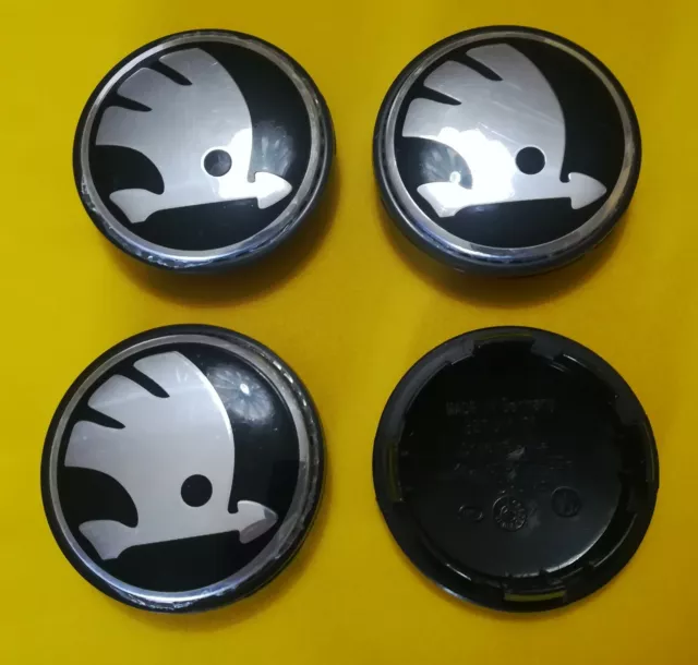 SET 4pz Tappi Coprimozzo COMPATIBILI Skoda diametro 65mm