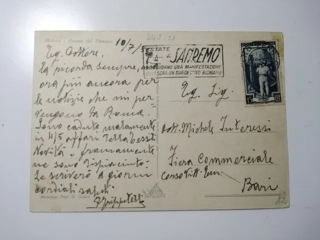 Italia:Vecchia cartolina di Milano affrancata del 1957.Viaggiata