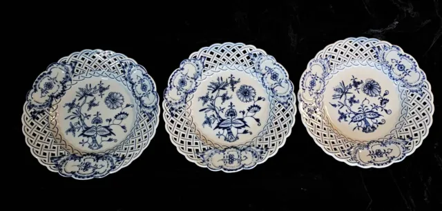 Antique Meissen Blue Onion Reticulated Openwork Dinner Plates Set Of 3