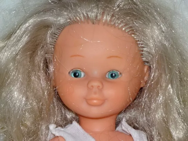 ancienne poupee nancy famosa 
