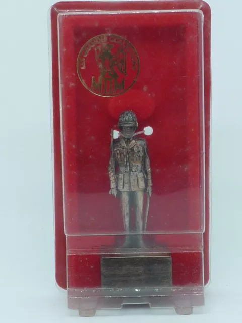 Soldat Ancien Mdm Figurine En Metal Non Identifiee