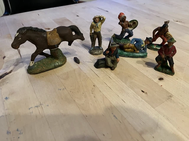 LOT SOLDATS ANCIENS Divers Far west Cowboys Indiens figurines 1/32