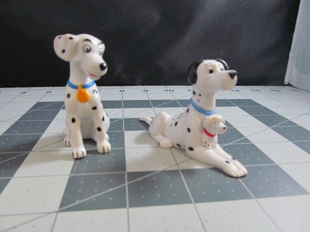 Lot of 2 1990 Applause Disney 101 Dalmations PVC Dog Figures