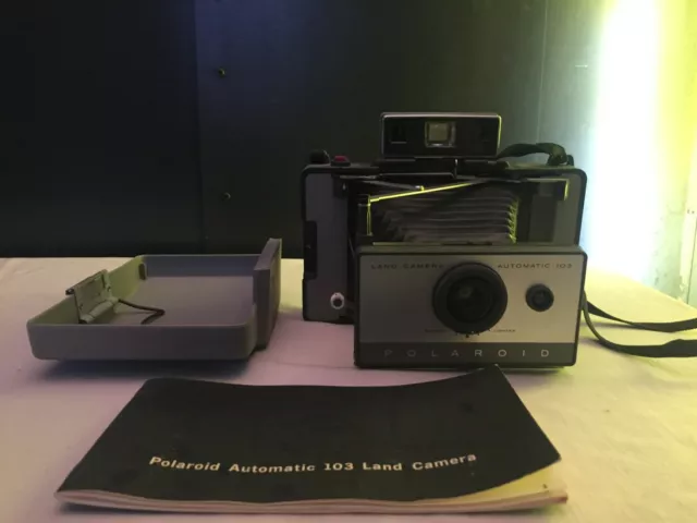 Polaroid 103