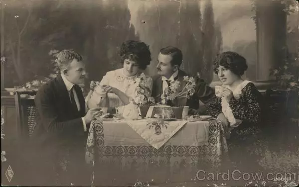 Coffee Tea Couples Having Tea Postcard Vintage Post Card