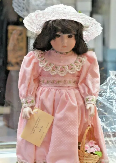 Goebel Betty Jane Carter Musical Porcelain 17" Doll "Denise" 362/100 Nib