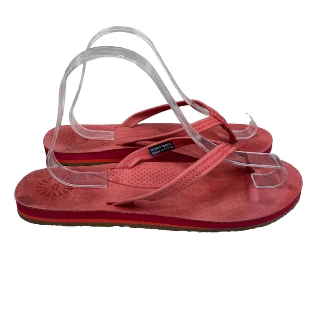UGG Women’s Red Thong Flip Flops Casual Sandals Size 9