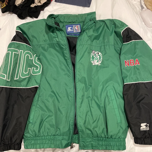 Vintage Starter BOSTON CELTICS Zippered Large Windbreaker Jacket w/ Hidden Hood Vintage Starter BOSTON CELTICS Zippered Large Windbreaker Jacket w/ Hidden Hood