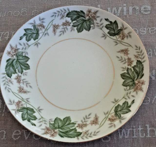 White Noritake   Daphne Round  Small Under Plate   # 5312 18 Cm Diameter