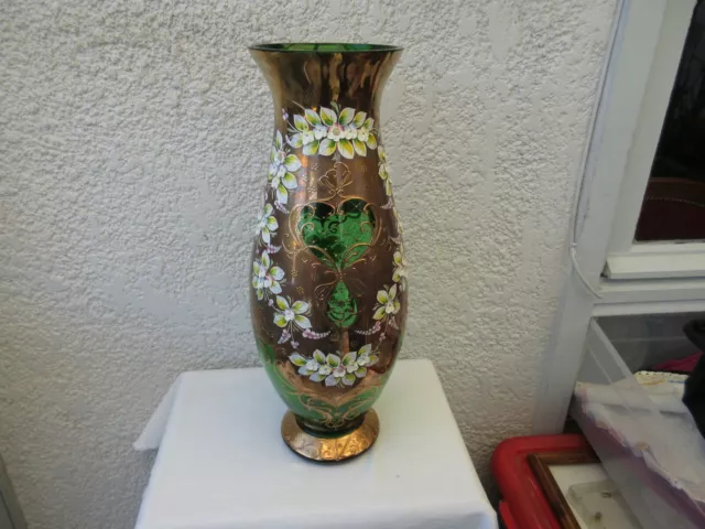 Tres Beau Et Magnifique Grand Vase En Cristal De Boheme