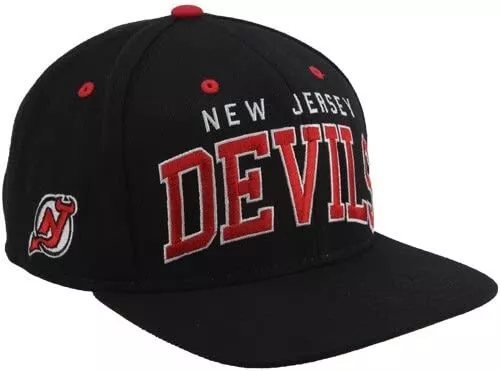 Buy New Jersey Devils Youth 8-20 OSFA CCM Red Green Pom Beanie Hat