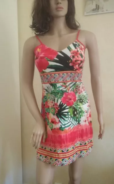 101 idées on sale robe dentelle