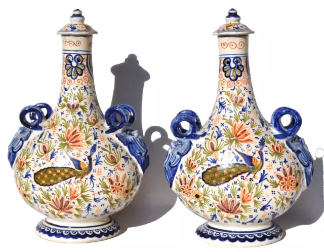 Paire de Gourde aux Mascarons en Faïence Polychrome de Delft - Signé V.Duijn