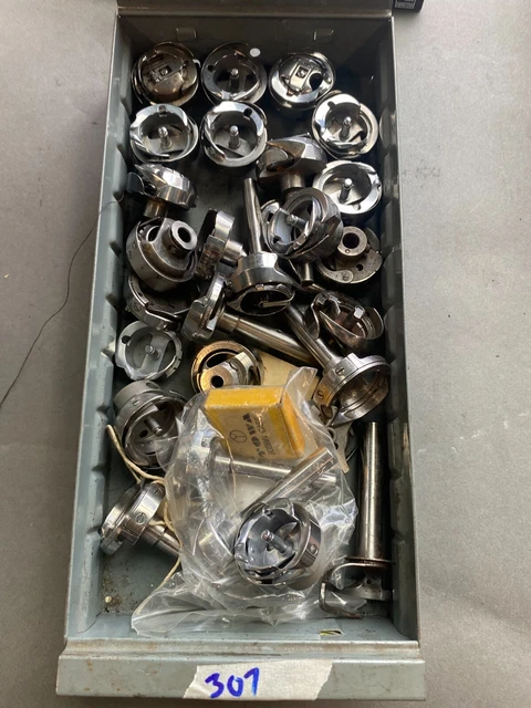 Singer Hook Lot Genuine Simanco and Generic Parts. Industrial Sewing Machine. Singer Hook Lot Genuine Simanco and Generic Parts. Industrial Sewing Machine.
