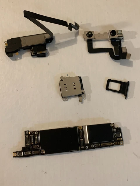 Apple iphone XR 128gb sprint carrier Logic board black A1984 READ As is parts