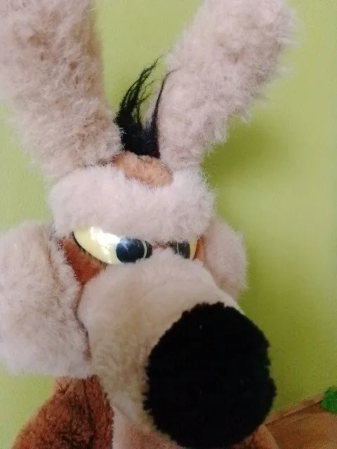 Vintage 1987 Warner Bros Wile E Coyote Mighty Star plush Poseable ears 2