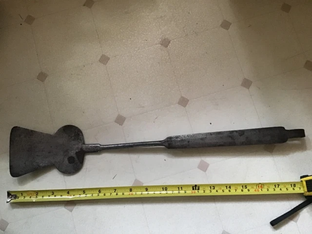 Antique Early Hand Forged Wrought Iron Keyhole Spatula Primitive Hearth Tool