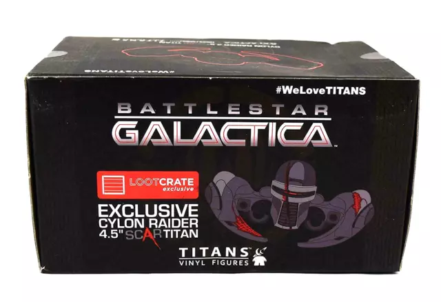 Titan Model Vinyl Figure BATTLESTAR GALACTICA  Exclusive Cylon Raider 4.5" Scar