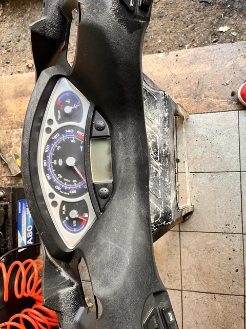 Coppia Leve Freno E Frizione Accossato Per Yamaha YP XMAX 125 (2006-2009) - Ricambio OEM