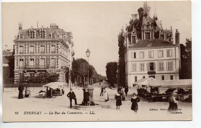 EPERNAY - Marne - CPA 51 - les rues - la rue du Commerce 4 - marché