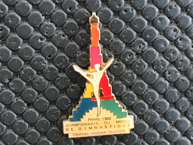Pin's Sport Gymnastique Doré Arthus Bertrand - Pins Collection