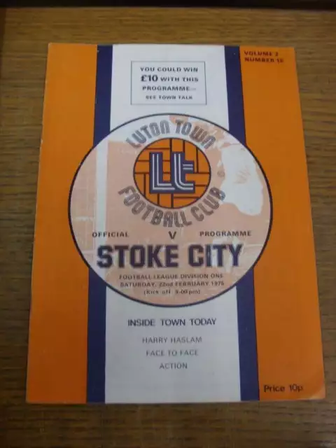 22/02/1975 Luton Town v Stoke City  (folded)