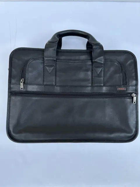 TUMI Black Leather Briefcase Laptop Messenger Crossbody Bag Medium Pre Owned