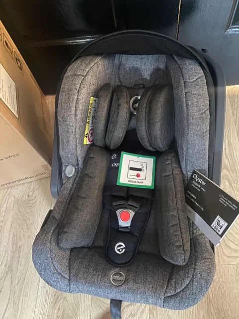 Babystyle Oyster Capsule Car Seat - Caviar