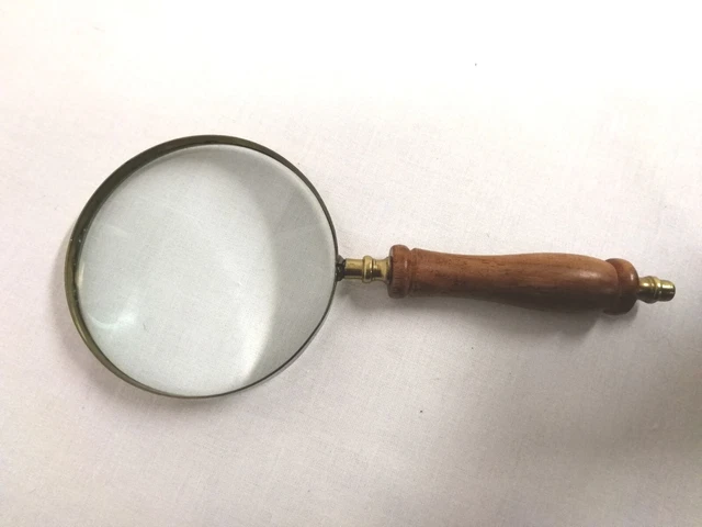 Loupe De Verre Avec Bordure Laiton Et Poignée Cuivre - Diamètre 10 Cm, Longueur 26 Cm