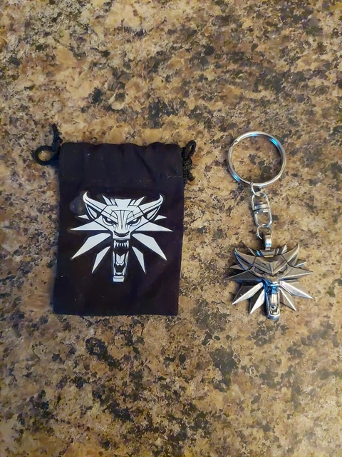 Official Witcher 3 Wild Hunt Collector's Promo Keychain Wolf Medallion Pendant