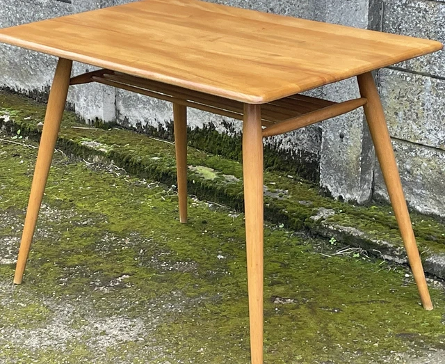 Fine Retro Ercol  Rare High Quality Breakfast Dining Table Amazing Condition