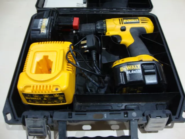 Dewalt dc757 drill package 14.4v 2 x batteries and charger