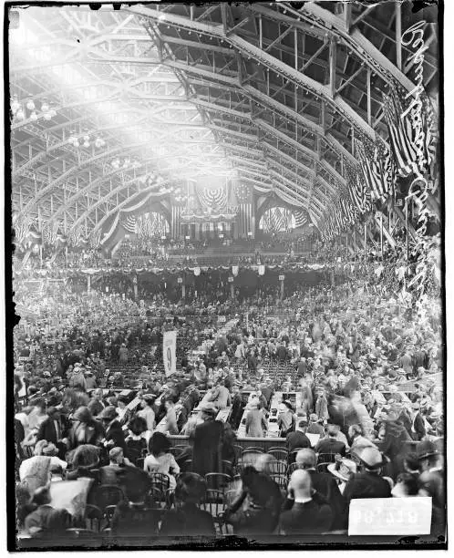 Republican National Convention Coliseum Auditorium Filled With Pe - Old Photo