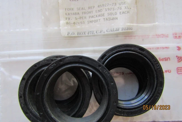 Harley Sportster #45927-73 Kayaba Front Fork Seals 1973-76 Xl Fx Shovelhead