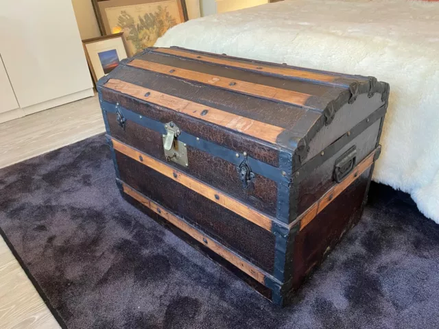 Antique Victorian Domed Steamer Trunk / Chest - Beautiful item