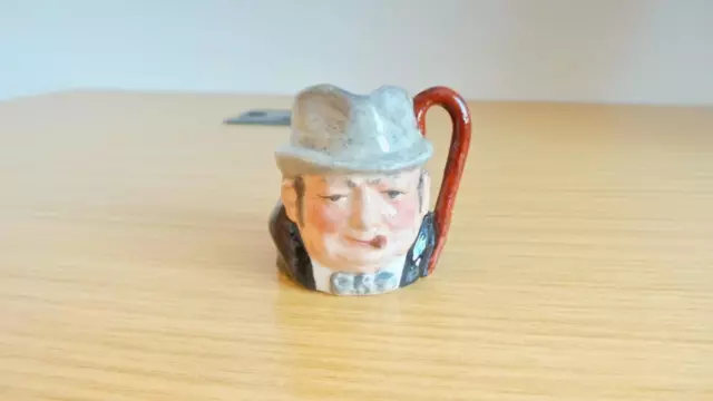 BG163: Cooper Clayton Small Character Jug - Winston Churchill