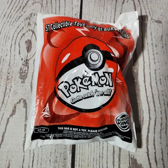 NEW Vintage 1999 Burger King Pokemon Pokeball Clip Keychain 87-17 Rapidash