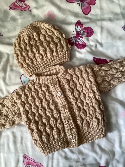 Baby cardigan  And Hat  3/6 M Beige