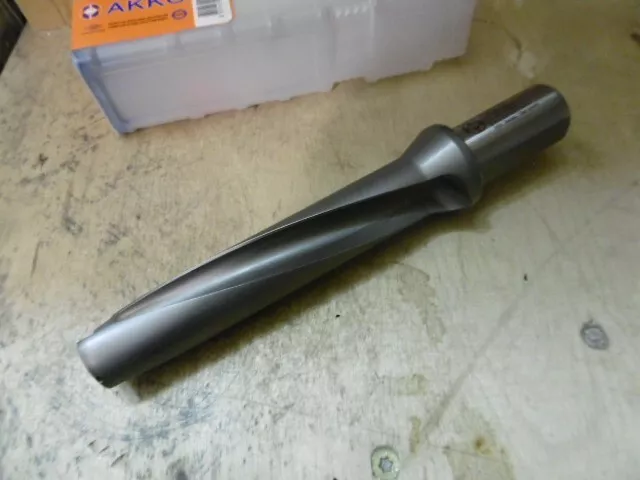 Akko ATUM32xD5 WCM Ø32 Wendeplattenbohrer Vollbohrer 5xD WCMX 06T308