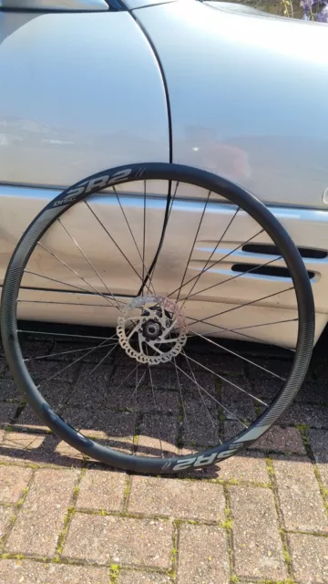 giant sr2 disc tubeless
