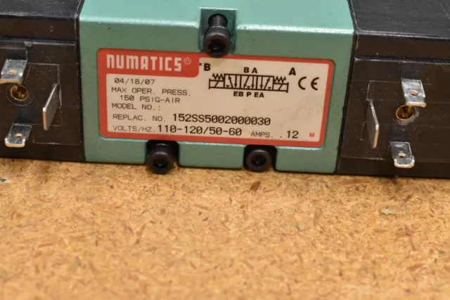 Numatics 152SS5002000030, Pneumatic Solenoid Valve, 150 PSIG, 110-120 V, 0.12 A 2