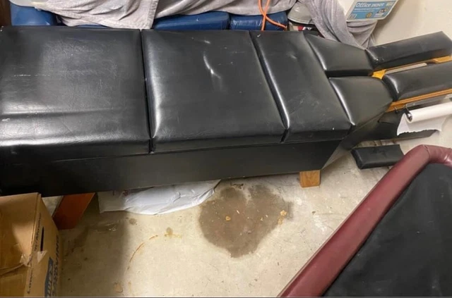 Thomas Heritage 7 Table with drops