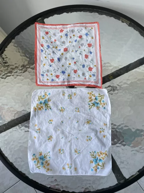 2 x Vintage Handkerchiefs Estate Pieces White w Pretty Floral Designs Flowers