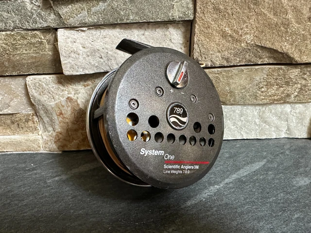 SCIENTIFIC ANGLERS SYSTEM One Model 456 Fly Reel w/ Box