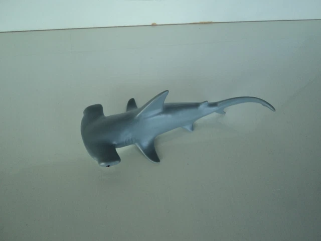 PLAYMOBIL vintage pirates animal requin marteau gris bleu du set 5137 de 2011 #2