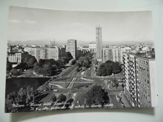 Cartolina Viaggiata "MILANO Piazza della Repubblica" 1956
