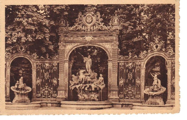 CPA 54 1956 NANCY Place Stanislas- Fontaine de Neptune