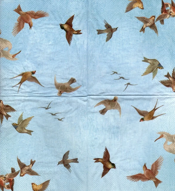 Serviettes en papier oiseaux en vol. Paper napkins birds in flight