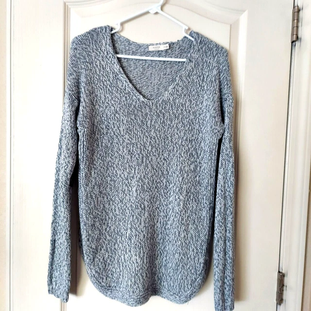 Harper Heritage Women's Size M Gray/White Pullover Open Knit Sweater Elbow Patch