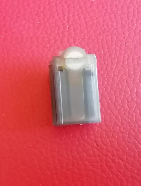Flotteur blanc avec aimant neuf,  réservoir Senseo, voir photos svp...